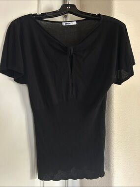 DKNYC Black Short Sleeve Tie-Front Tee